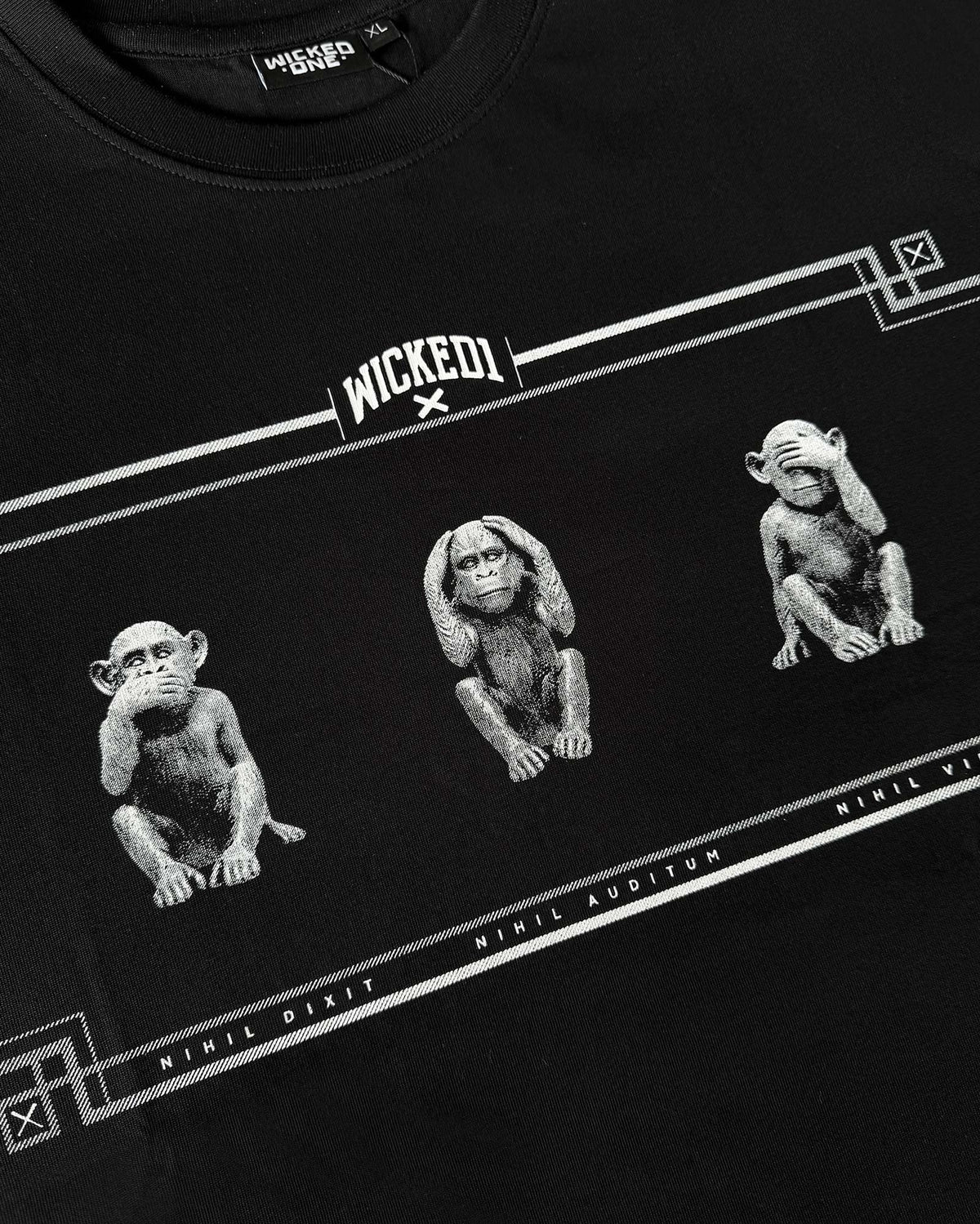T-Shirt Oversize "NIHIL"